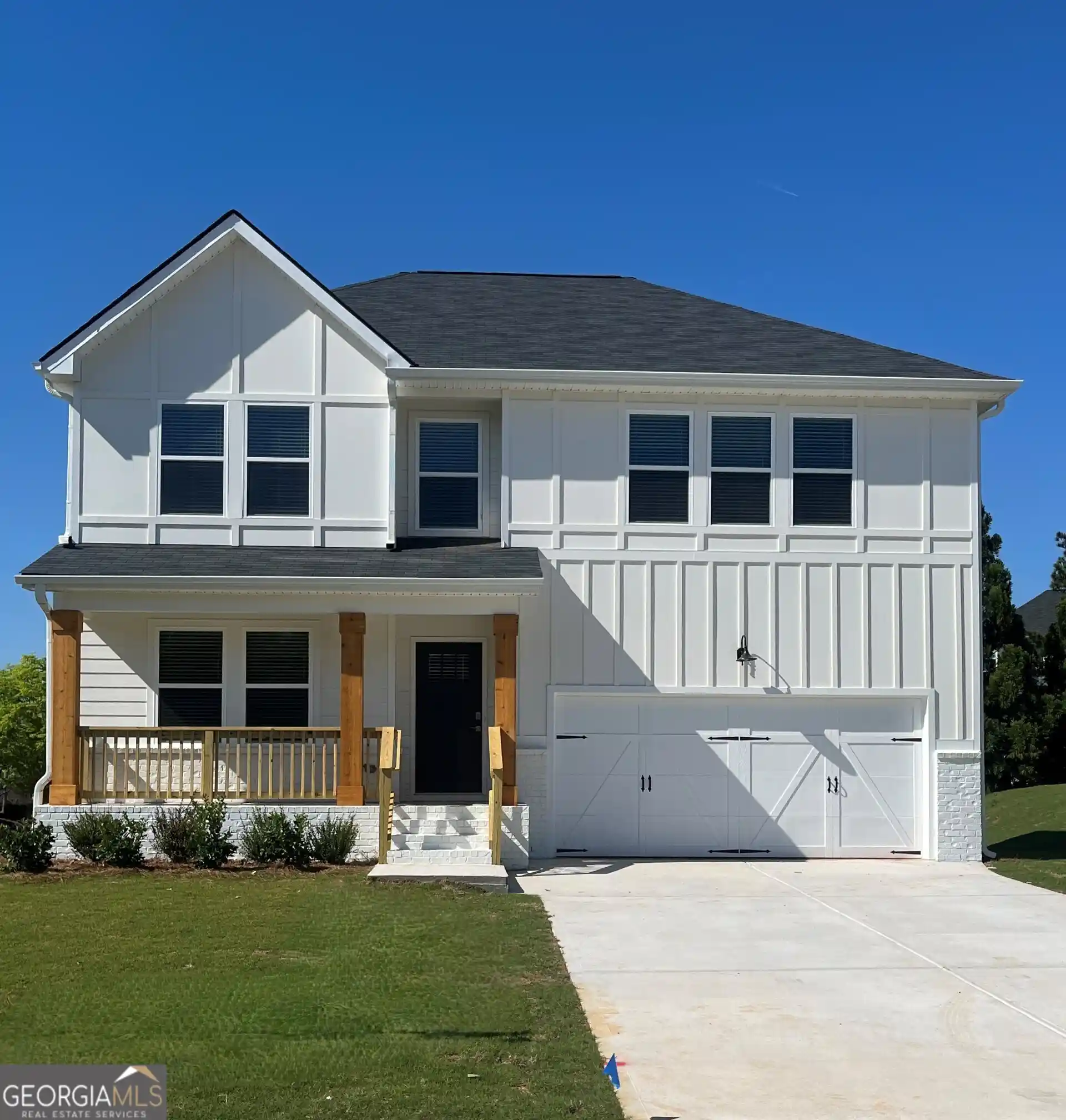Single family home for sale at 202 Freshwater Ct, Lagrange, GA 30241 | MLS# 10882190