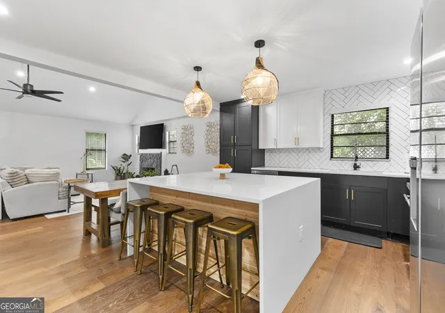 4th image of 1905 Windemere Dr Ne, Atlanta, GA 30324 | MLS# 10663835