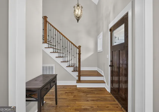 Photo 4 of Single family home for sale at 356 Carillon Ln, Macon, GA 31210 | MLS# 10819805 | Listing updated on 2026-09-26