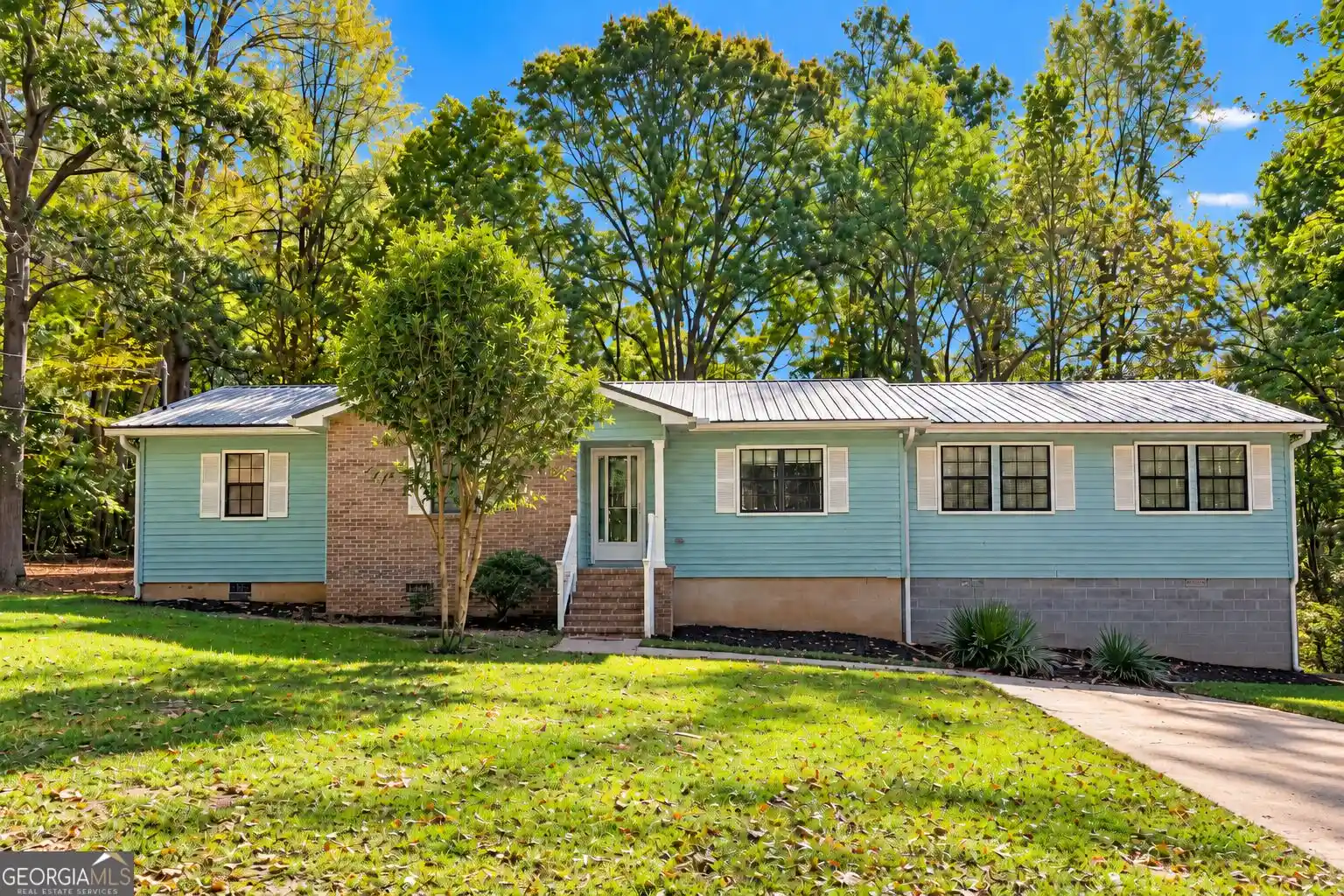 Photo 1 of Single family home for sale at 137 Woodland Acres, Eatonton, GA 31024 | MLS# 10878741 | Listing updated on 2026-10-24