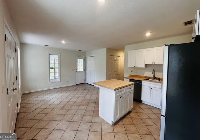 Homes for sale in Reidsville, GA | 101 Mimosa Cir, Reidsville, GA 30453 | MLS# 10790377