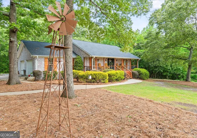 2nd image of 6540 Post Rd, Douglasville, GA 30135 | MLS# 10756060