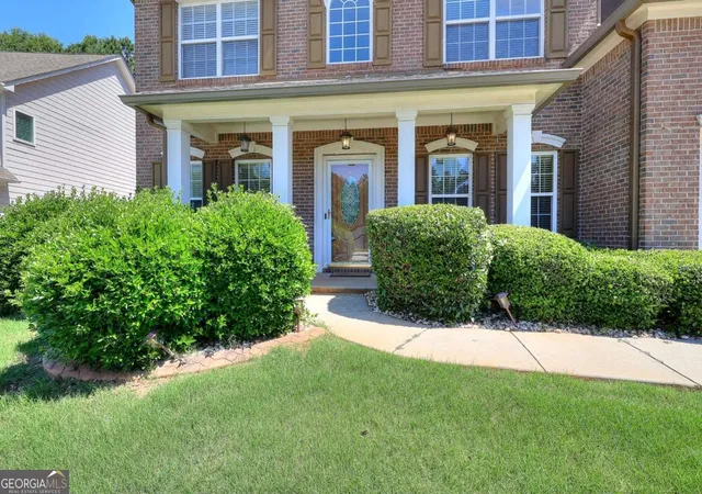 2nd image of 3387 Dogwood Pass, Lithonia, GA 30038 | MLS# 10779542