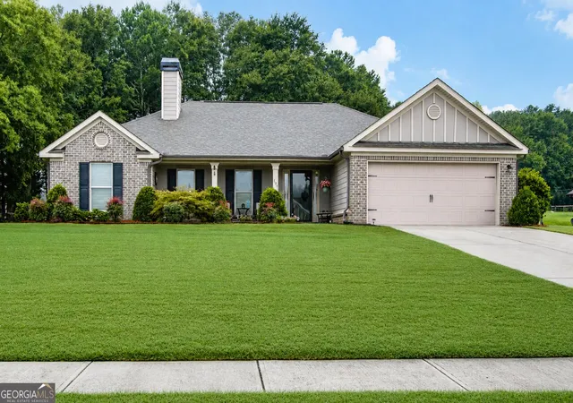 Photo 1 of Single family home for sale at 107 Cooper Ct, Statham, GA 30666 | MLS# 10821206 | Listing updated on 2026-09-03