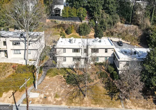 2nd image of 101 Ardmore Pl NW, Atlanta, GA 30309