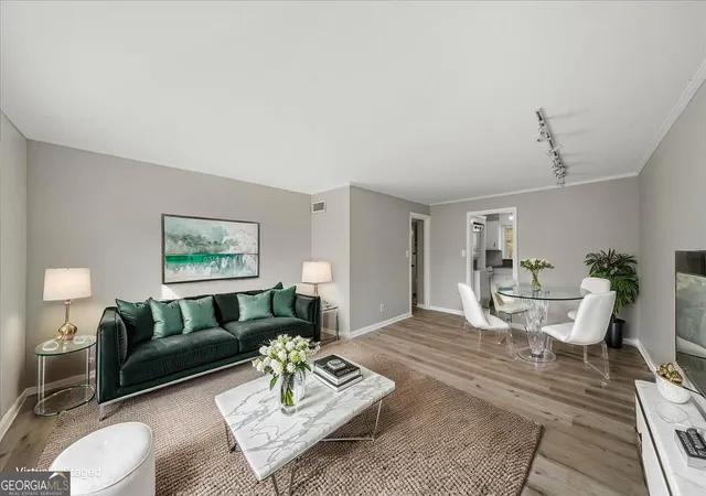 2nd image of 101 Ardmore Pl Nw #3, Atlanta, GA 30309 | MLS# 10703582