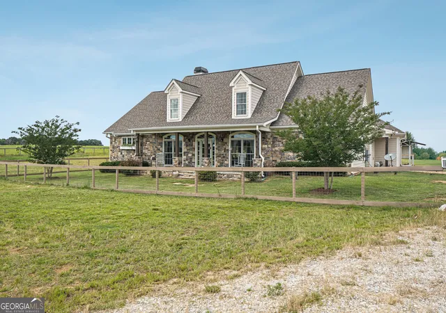 3rd image of 180 Spears Ln, Mansfield, GA 30055 | MLS# 10823774