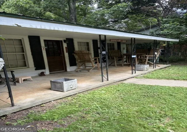 Photo 4 of Single family home for sale at 20 S Scruggs St, Clayton, GA 30525 | MLS# 10815459 | Listing updated on 2026-08-13