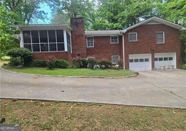 Photo 32 of Single family home for sale at 2900 Cherry Blossom Ln, Atlanta, GA 30344 | MLS# 10741819 | Listing updated on 2026-05-15