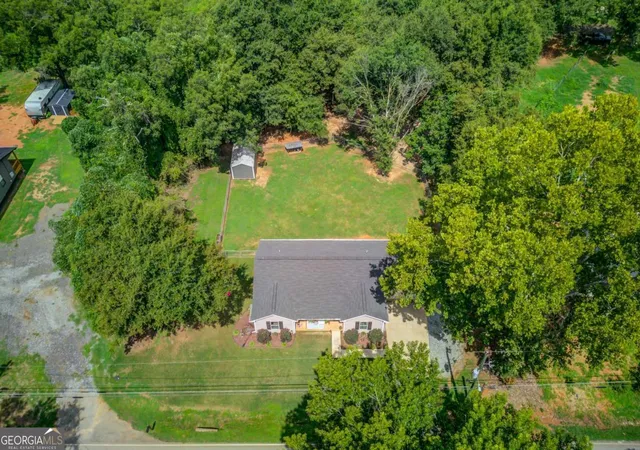 Photo 2 of Single family home for sale at 418 Starrs Bridge Rd, Canon, GA 30520 | MLS# 10825657 | Listing updated on 2026-09-23