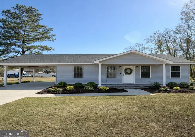 Single family home for sale at 3442 Wildwood Ave, Patterson, GA 31557 | MLS# 10813907