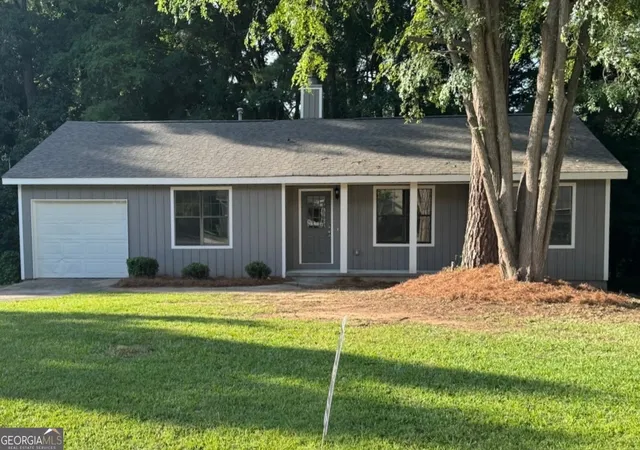 Photo 1 of Single family home for sale at 328 Nicole Ct, Jonesboro, GA 30238 | MLS# 10790574 | Listing updated on 2026-07-22