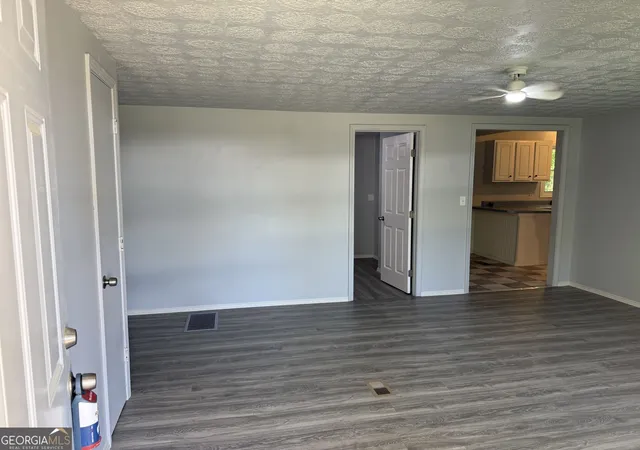 Photo 3 of Manufactured home for sale at 342 Phillips Cir, Royston, GA 30662 | MLS# 10727815 | Listing updated on 2026-09-12