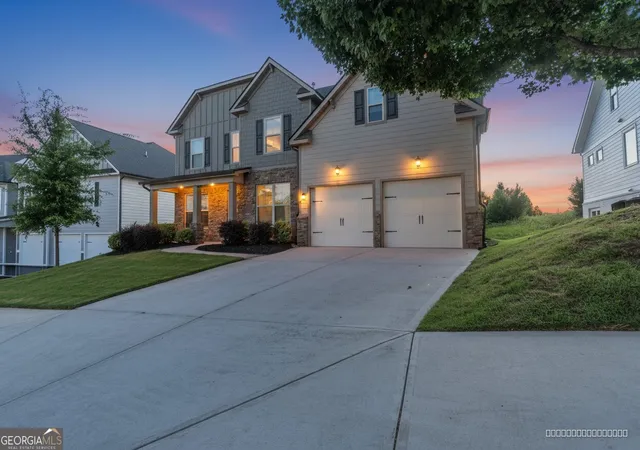 2nd image of 1221 Hawthorne Cir, Madison, GA 30650 | MLS# 10808999