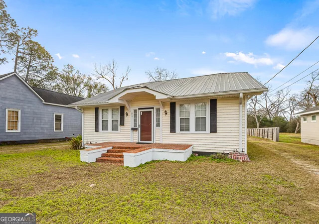 2nd image of 517 N Masonic St, Millen, GA 30442 | MLS# 10672810