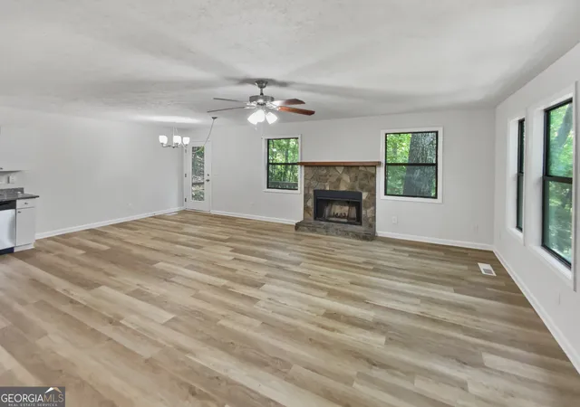3rd image of 764 Chestnut Cove Trl, Jasper, GA 30143 | MLS# 10777552