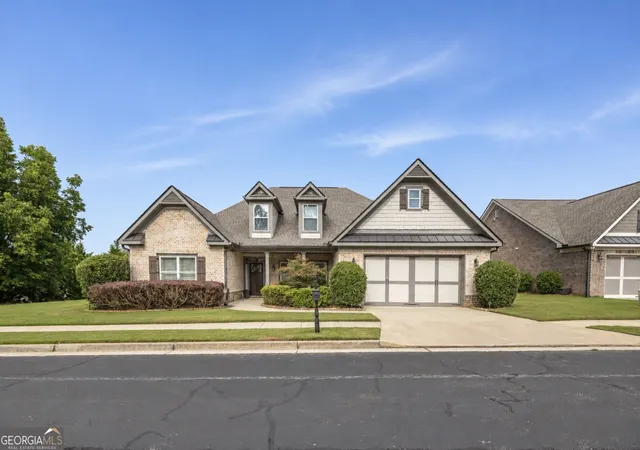 2nd image of 810 & 816 Legends Dr, Monroe, GA 30655 | MLS# 10823752