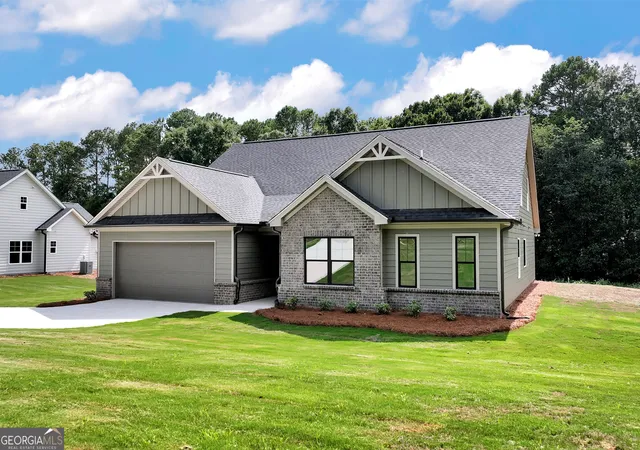 2nd image of 418 Myles Wy, Winder, GA 30680 | MLS# 10789197