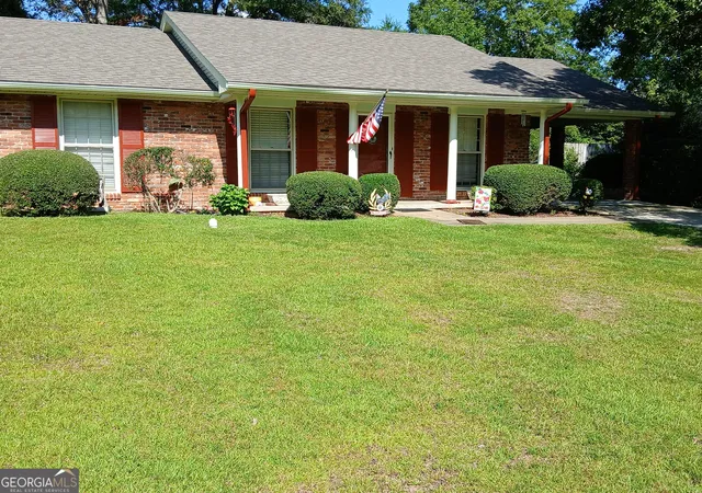 Homes for sale in Lanett, AL | 1015 13th Ave S, Lanett, AL 36863 | MLS# 10555206