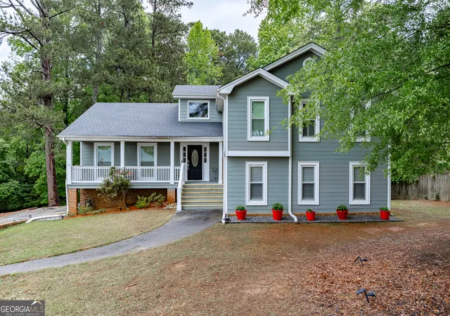 Homes for sale in Snellville, GA | 3236 Classic Dr, Snellville, GA 30078 | MLS# 10764000