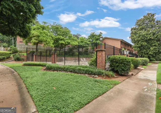 Photo 32 of Condo for sale at 2524 Bradford Sq Ne, Atlanta, GA 30345 | MLS# 10784194 | Listing updated on 2026-06-25