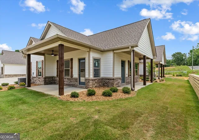 Photo 1 of Townhouse for sale at 88 Maddox Ln #88, Chatsworth, GA 30705 | MLS# 10804722 | Listing updated on 2026-07-27