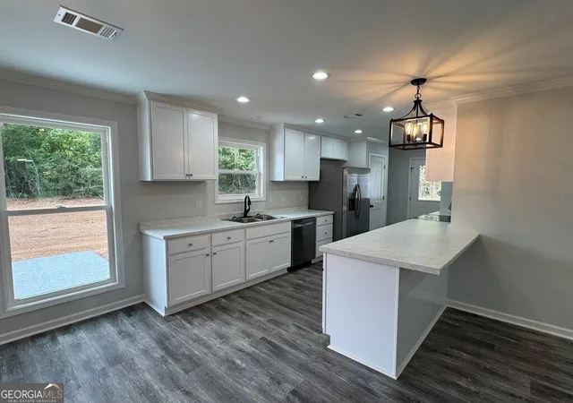 Photo 4 of Single family home for sale at 101 Bluegill Rd, Vienna, GA 31092 | MLS# 10821690 | Listing updated on 2026-08-21