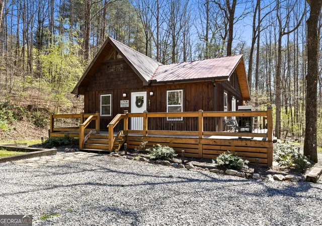 Homes for sale in Morganton, GA | 941 Hidden Valley Dr, Morganton, GA 30560 | MLS# 10717879