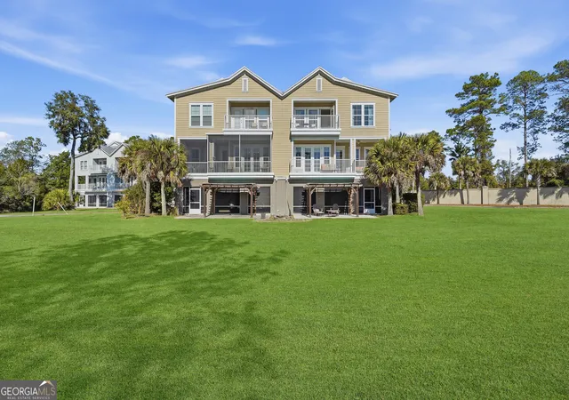 Photo 3 of Townhouse for sale at 114 Riverfront Cir, Saint Marys, GA 31558 | MLS# 10688515 | Listing updated on 2026-09-23