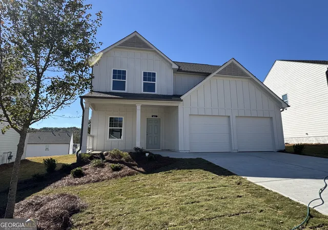 Single family home for sale at 337 Bloomfield Cir, Canton, GA 30114 | MLS# 10843427
