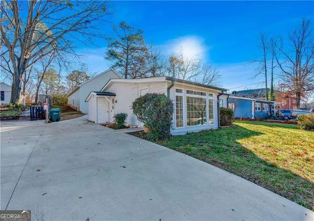1st image of 375 Bell St Se, Marietta, GA 30060 | MLS# 10779357