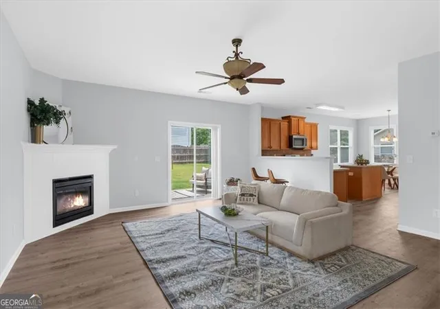 Photo 3 of Sale Pending at 5250 Stevehaven Ln, Cumming, GA 30028 | MLS# 10775471 | Listing updated on 2026-09-01