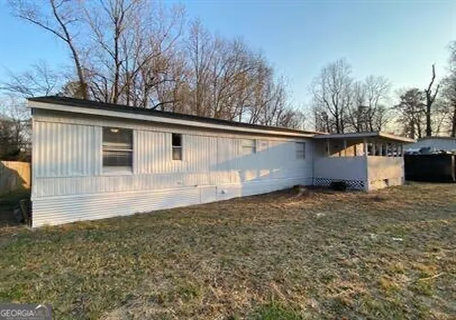 1st image of 114 Skyland Dr E, Locust Grove, GA 30248 | MLS# 10795567