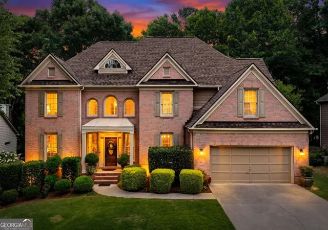 Photo 3 of Single family home for sale at 230 Park Creek Dr, Alpharetta, GA 30005 | MLS# 10779028 | Listing updated on 2026-08-27
