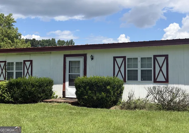 Photo 3 of House for sale at 500 Marks Rd, Mansfield, GA 30055 | MLS# 10825802 | Listing updated on 2026-08-28