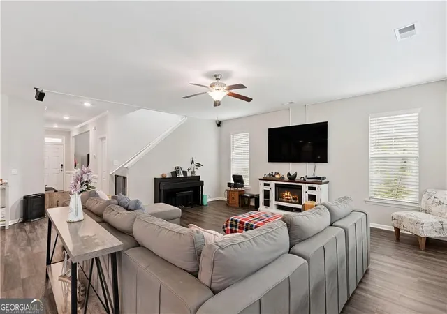5th image of 140 Clearwater Dr, Brunswick, GA 31523 | MLS# 10725349
