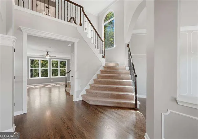 Photo 4 of Sale Pending at 6185 Masters Clb Dr, Suwanee, GA 30024 | MLS# 10815595 | Listing updated on 2026-09-14