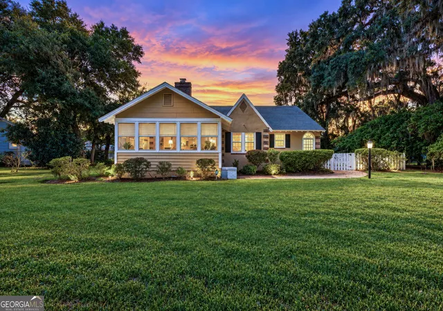 Photo 1 of Single family home for sale at 607 Norris St, St. Marys, GA 31558 | MLS# 10875856 | Listing updated on 2026-10-28