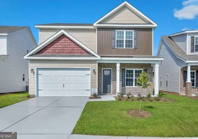 Photo 1 of Single family home for sale at 9 Sago Palm Way, Bloomingdale, GA 31302 | MLS# 10826068 | Listing updated on 2026-08-28