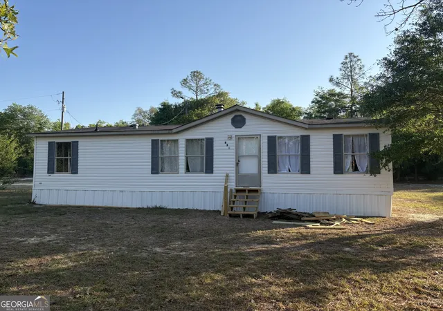 Homes for sale in Reidsville, GA | 945 Us Hwy 280 W, Reidsville, GA 30453 | MLS# 10737021
