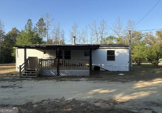 Homes for sale in Reidsville, GA | 945 Us Hwy 280 W, Reidsville, GA 30453 | MLS# 10737021
