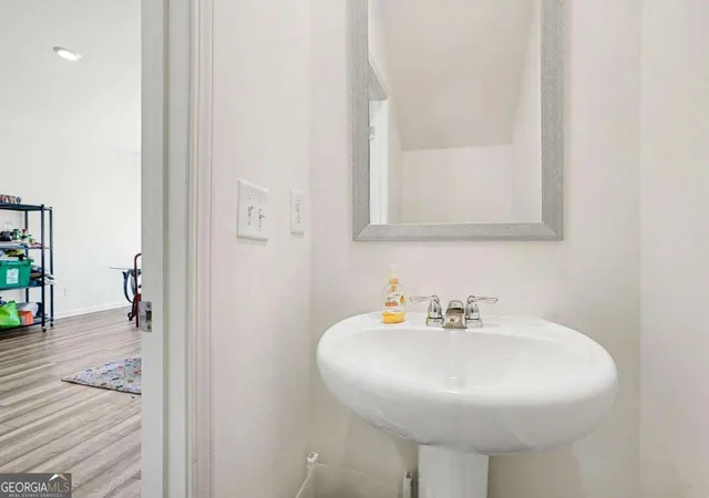 Photo 3 of Townhouse for sale at 625 Jervis Way, Locust Grove, GA 30248 | MLS# 10819970 | Listing updated on 2026-08-19