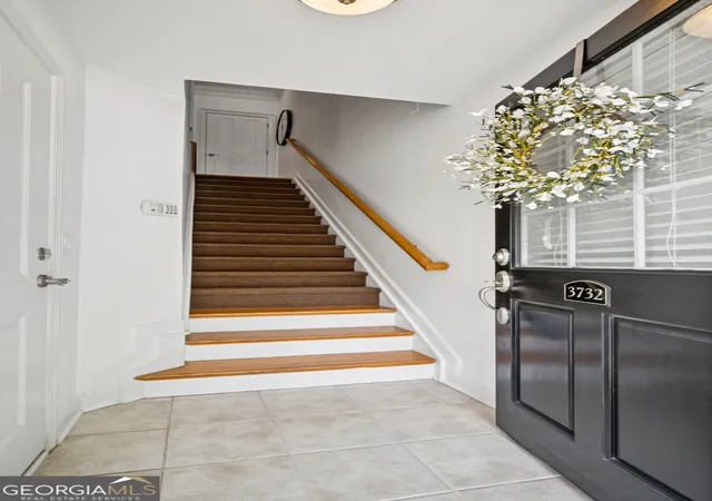 Photo 3 of Townhouse for sale at 3732 Ashford Creek Ln Ne, Brookhaven, GA 30319 | MLS# 10830764 | Listing updated on 2026-09-04