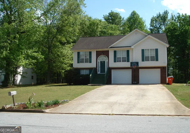 1st image of 3117 Noahs Ln, Ellenwood, GA 30294 | MLS# 10730519