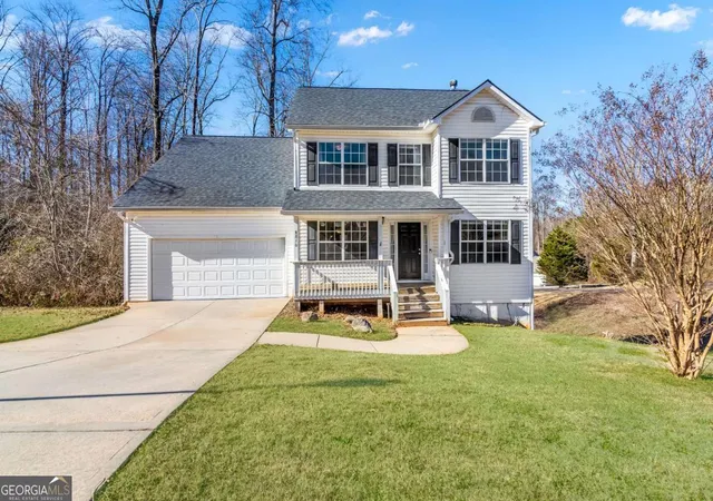 Photo 2 of Single family home for sale at 8810 Brookhurst Trl, Gainesville, GA 30506 | MLS# 10779172 | Listing updated on 2026-07-23