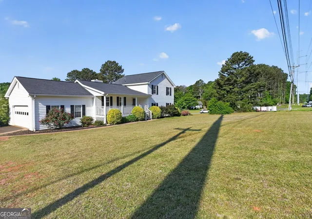 Photo 2 of Single family home for sale at 1514 Harmony Grv Church Rd, Auburn, GA 30011 | MLS# 10754571 | Listing updated on 2026-08-20