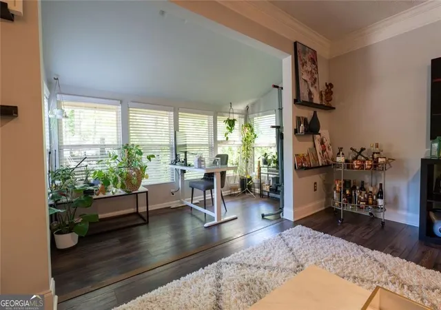 5th image of 5151 Roswell Rd, Atlanta, GA 30342
