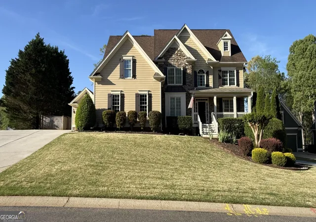 Photo 1 of Single family home for sale at 4920 Magnolia Crk Dr, Cumming, GA 30028 | MLS# 10808393 | Listing updated on 2026-09-28