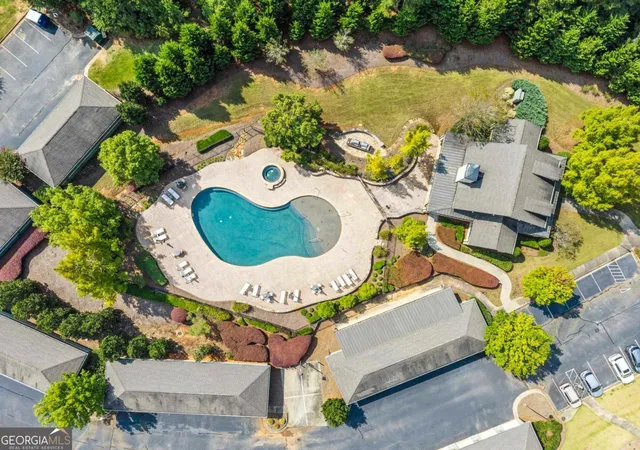 2nd image of 121 S Bay Rd, Eatonton, GA 31024
