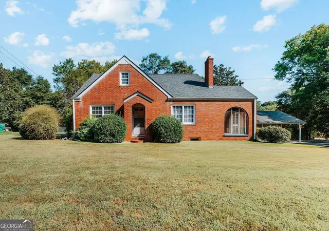 Photo 1 of Single family home for sale at 249 Park Ave, Crawford, GA 30630 | MLS# 10836574 | Listing updated on 2026-09-14